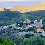 Maison De Charme Avec Terrasse Vue Sur * Rogliano