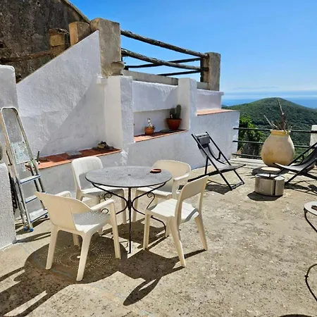Maison De Charme Avec Terrasse Vue Sur Rogliano