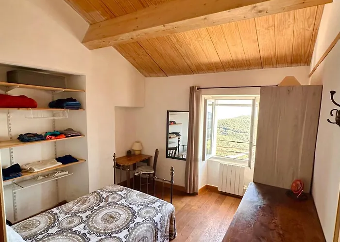Сasa de vacaciones Maison De Charme Avec Terrasse Vue Sur Rogliano